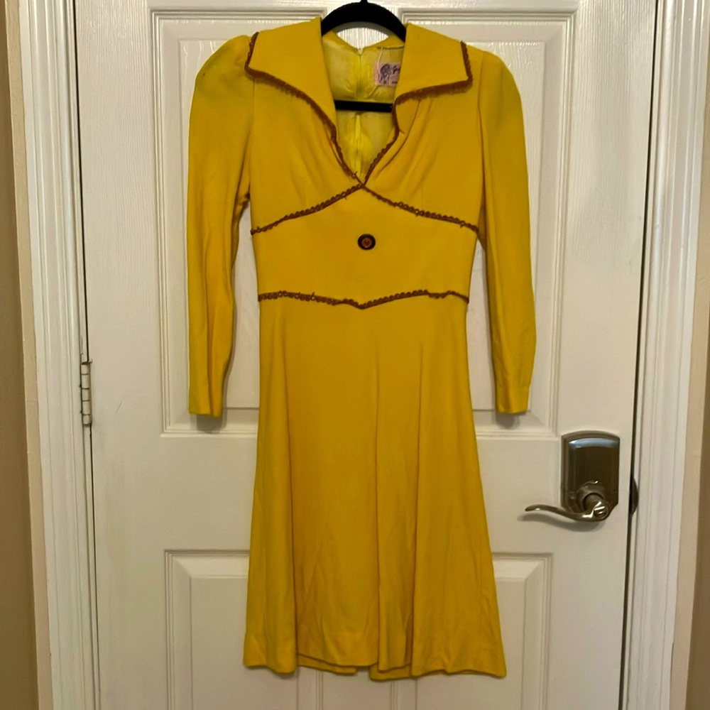 Vintage Gudule in Paris Yellow Knee Length Fit Flare Dress Sz 2